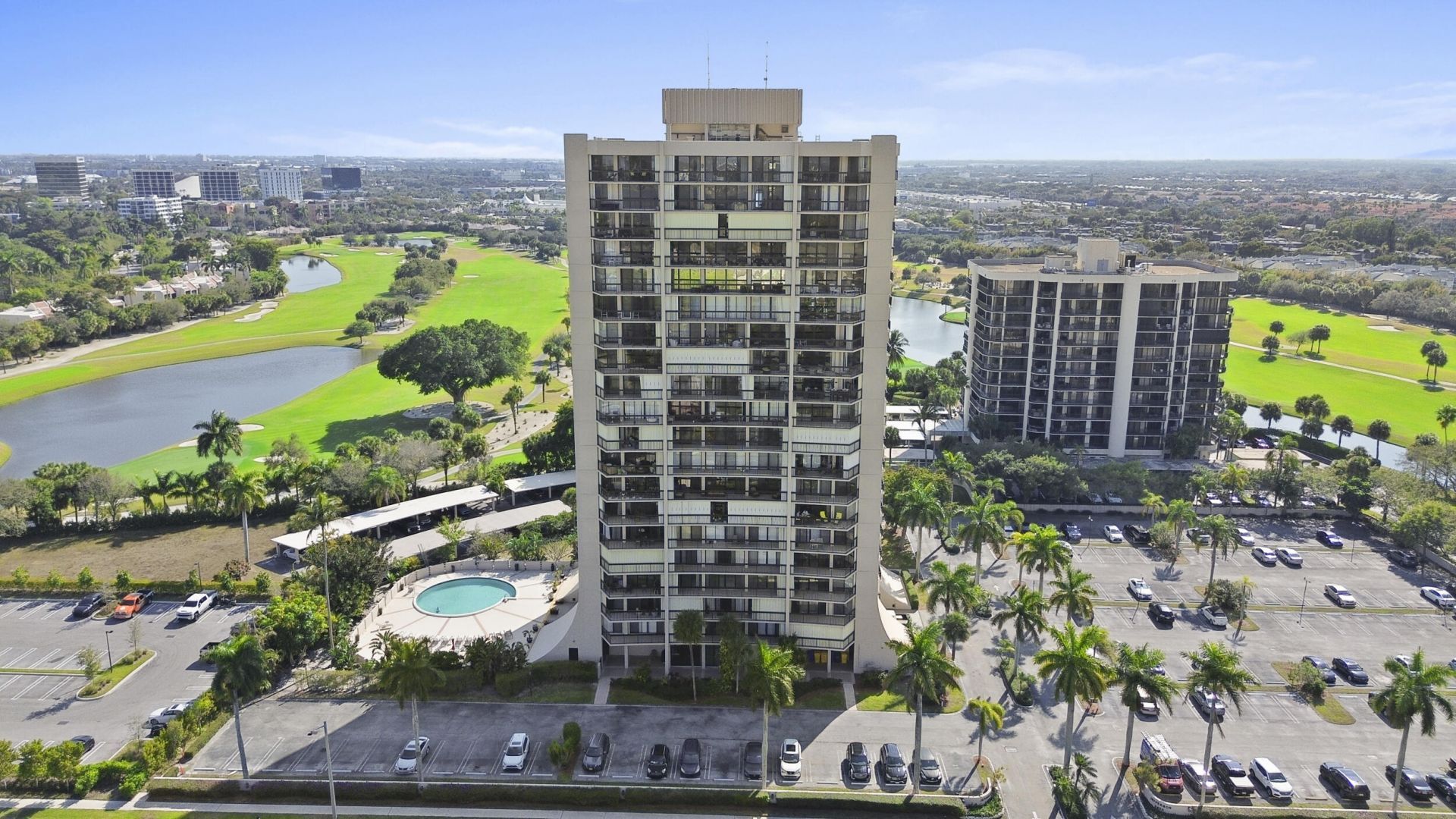 2425 Presidential Way, Unit Ph2, West Palm Beach, FL 33401 Photo