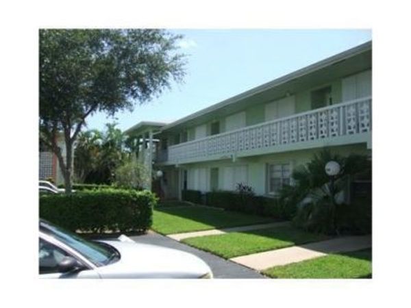 1561 NW 20th Avenue, Unit 101, Delray Beach, FL 33445