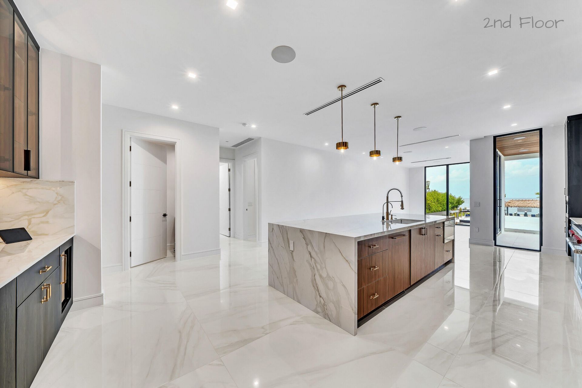 16 Seaside Avenue, Key Largo, FL 33037 Photo