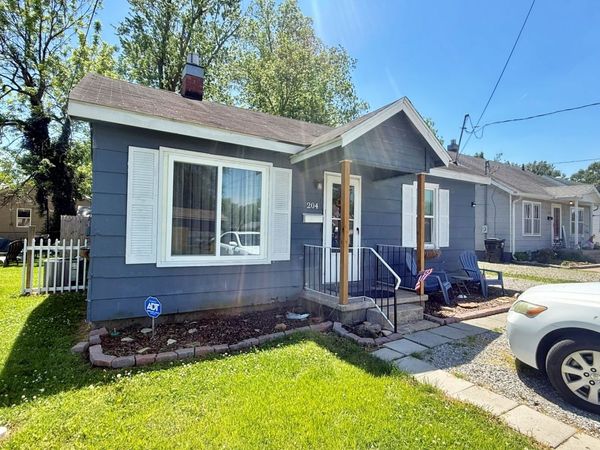 204 W 18th Street , Metropolis, IL 62960