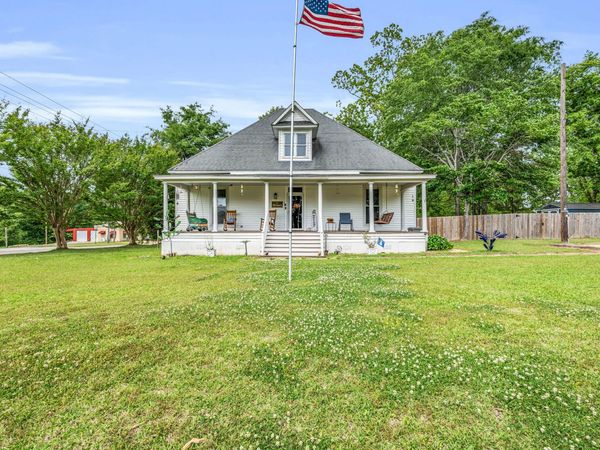 25 Edwards, Sturgis, MS 39769