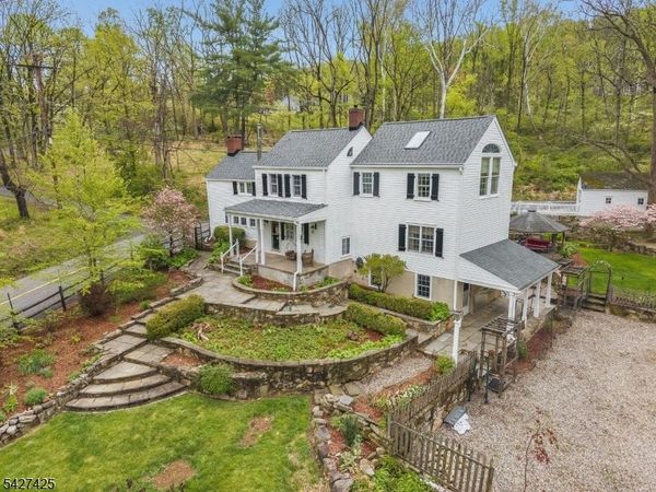 499 Shire Rd, Holland, NJ 08848