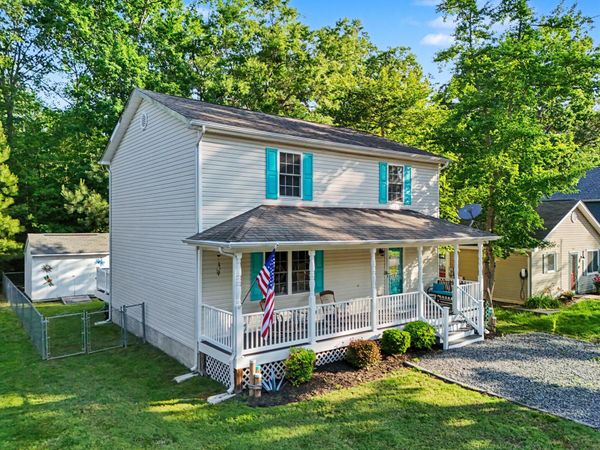 227 12th Street, Colonial Beach, VA 22443