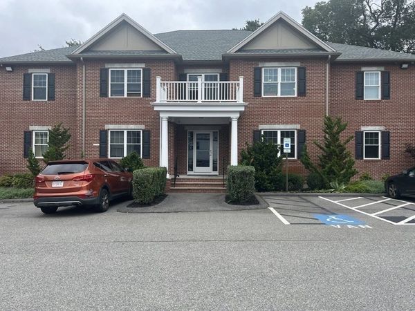 20 Humphrey, Unit 8, Weymouth, MA 02189