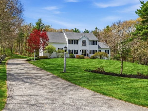 10 Briarwood Circle, Douglas, MA 01516