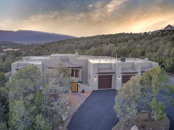 15 Champion Drive, Sandia Park, NM 87047