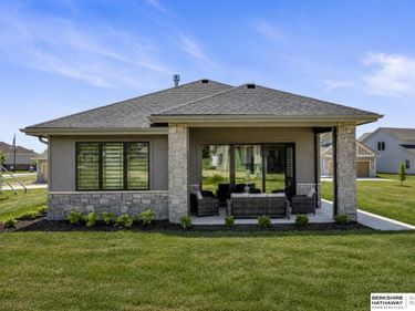 17508 Marinda Plaza, Omaha, NE 68130