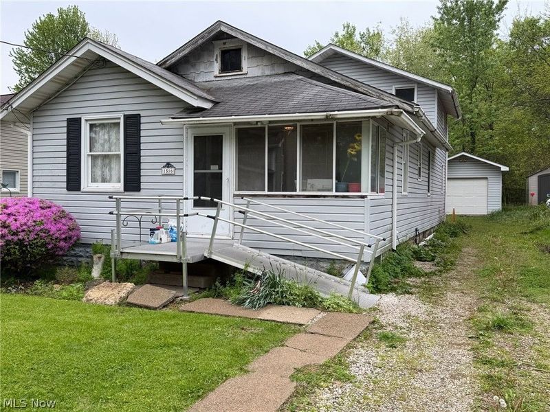 1516 22nd Street NE, Canton, OH 44714 Photo 1