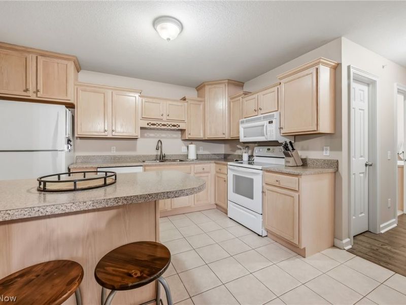 3635 Indian Run Drive, Unit 6, Canfield, OH 44406 Photo 14