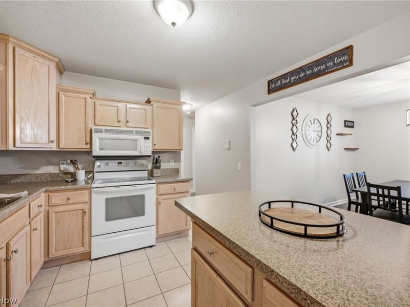 3635 Indian Run Drive, Unit 6, Canfield, OH 44406 Photo 15