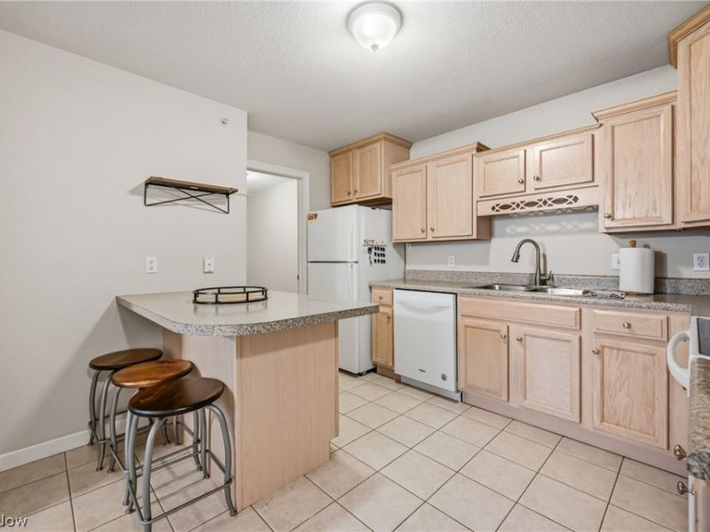 3635 Indian Run Drive, Unit 6, Canfield, OH 44406 Photo 16