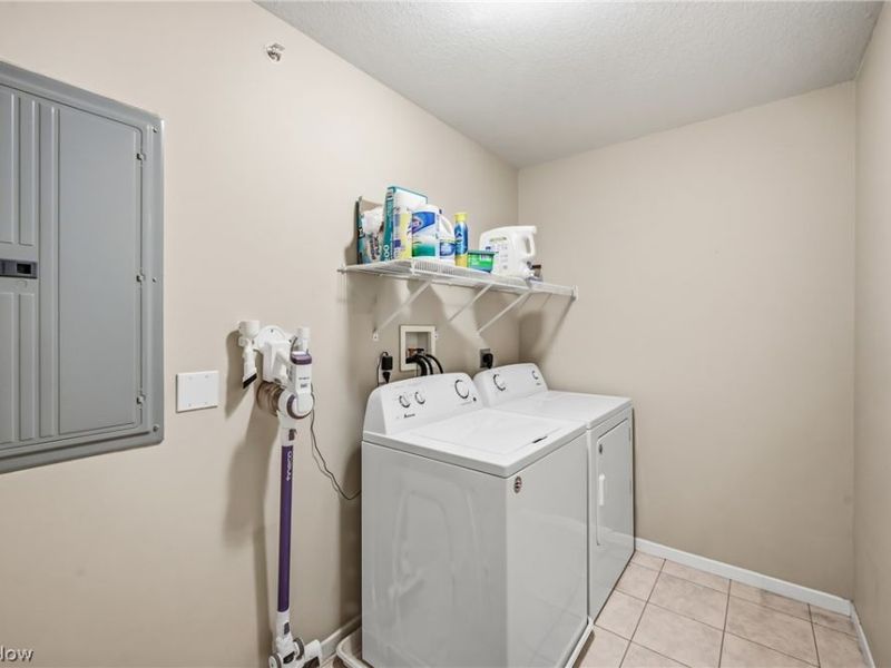 3635 Indian Run Drive, Unit 6, Canfield, OH 44406 Photo 17