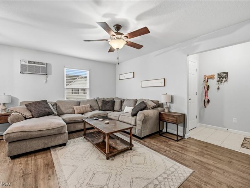 3635 Indian Run Drive, Unit 6, Canfield, OH 44406 Photo 7