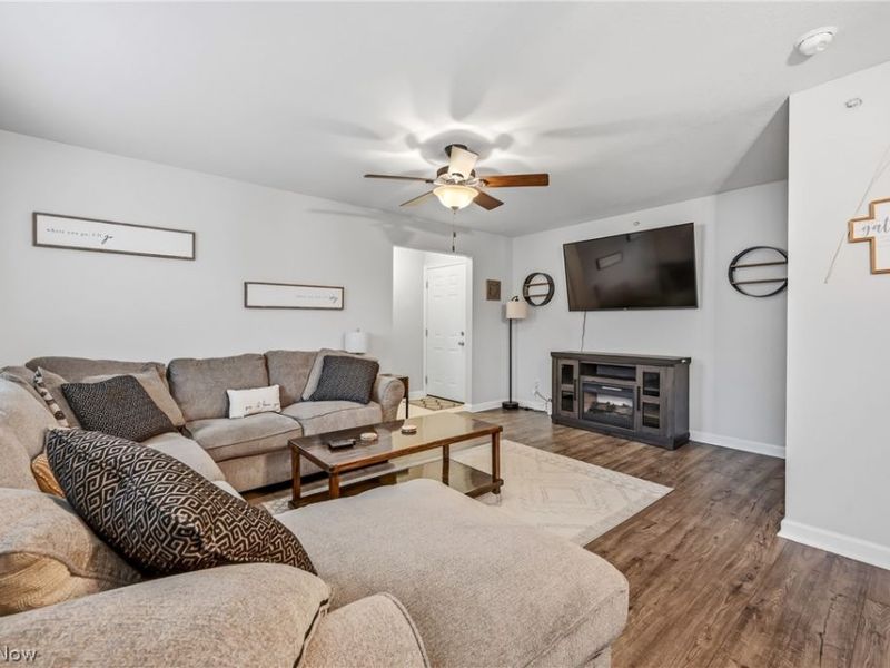3635 Indian Run Drive, Unit 6, Canfield, OH 44406 Photo 8