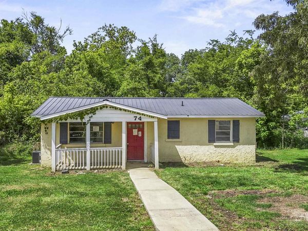 74 Derrick Drive, Guntersville, AL 35976