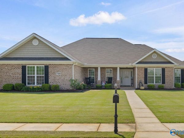 3709 Chartwell Court, Decatur, AL 35603