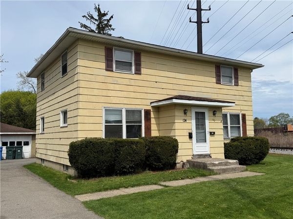 122-124 McCall Road , Rochester, NY 14616