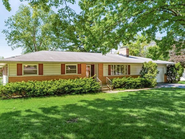 9635 Brookside Drive , Pickerington, OH 43147