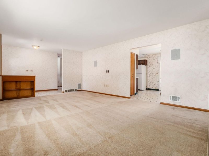 9635 Brookside Drive, Pickerington, OH 43147 Photo 10