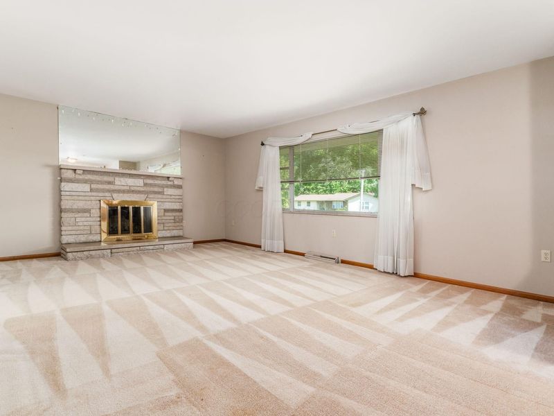 9635 Brookside Drive, Pickerington, OH 43147 Photo 7