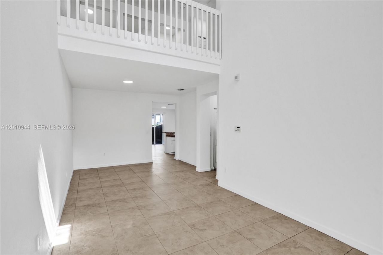7441 NW 114th Ct, Unit 11412, Doral, FL 33178 Photo