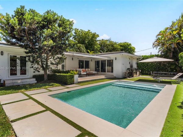 1531 Consolata Ave , Coral Gables, FL 33146