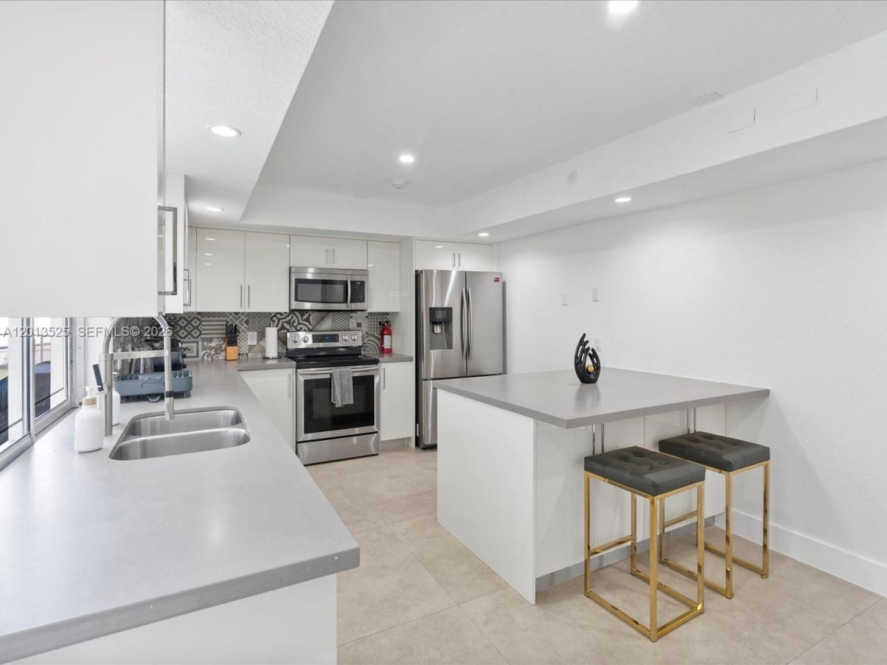 3721 N 55th Ave , Hollywood, FL 33021 Photo