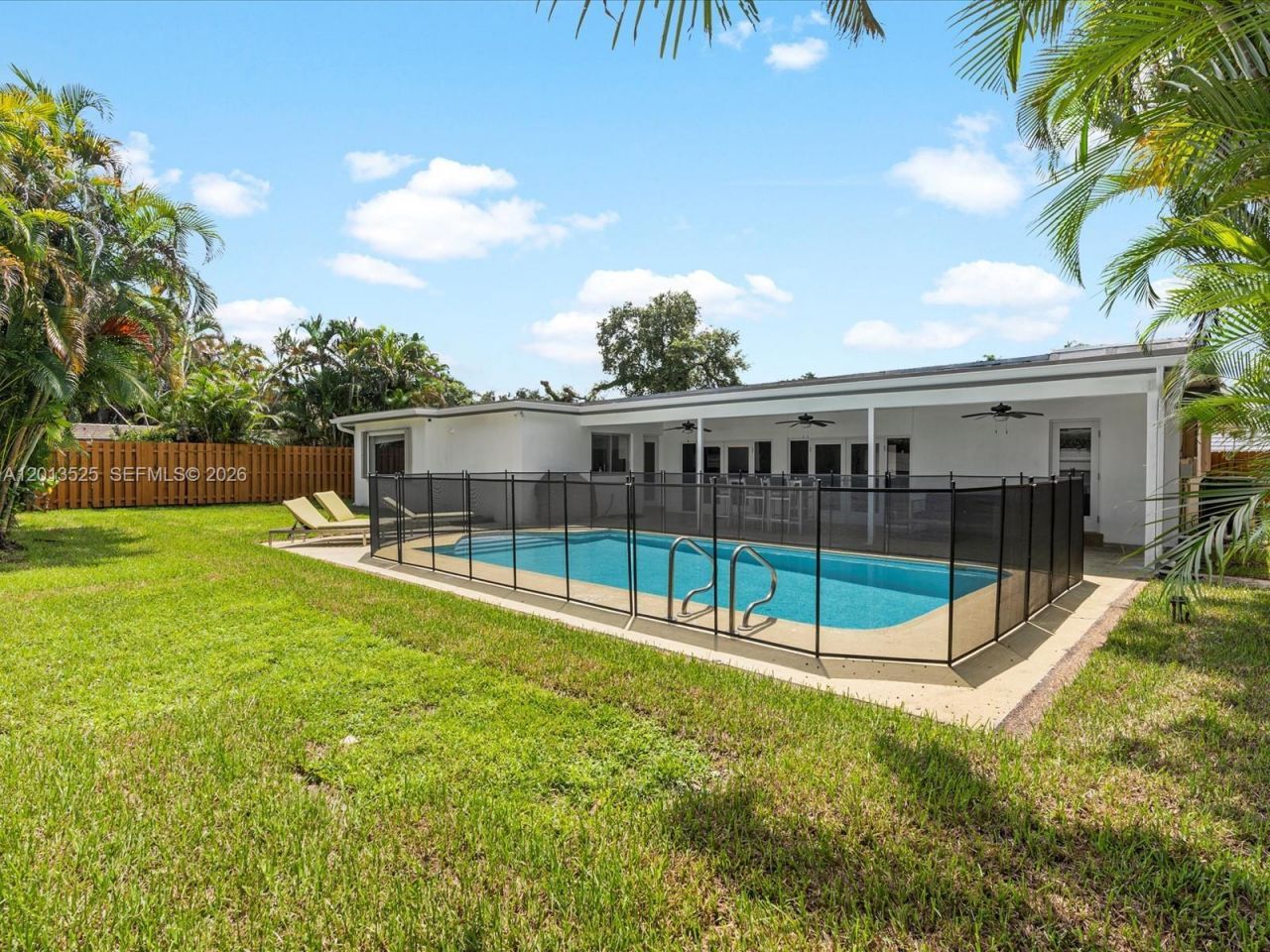 3721 N 55th Ave , Hollywood, FL 33021 Photo