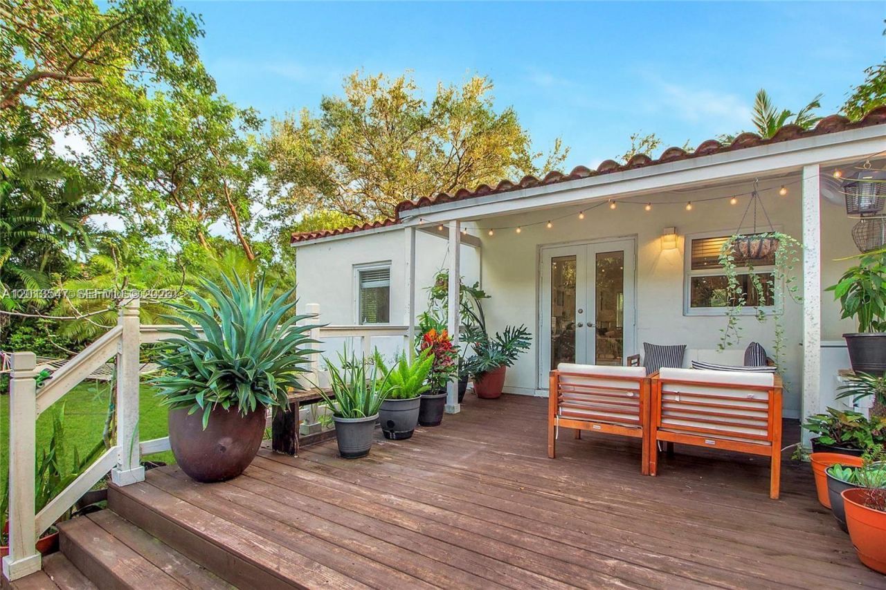 45 NW 93rd St , Unit 45, Miami Shores, FL 33150 Photo