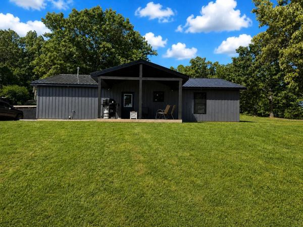 109 Tucker Creek Road , Alton, MO 65606