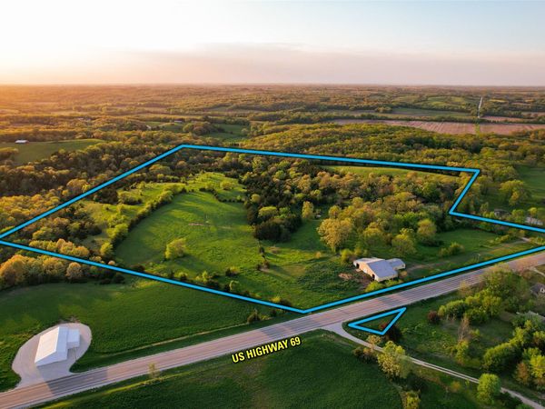 1029 69 Highway, New Virginia, IA 50210