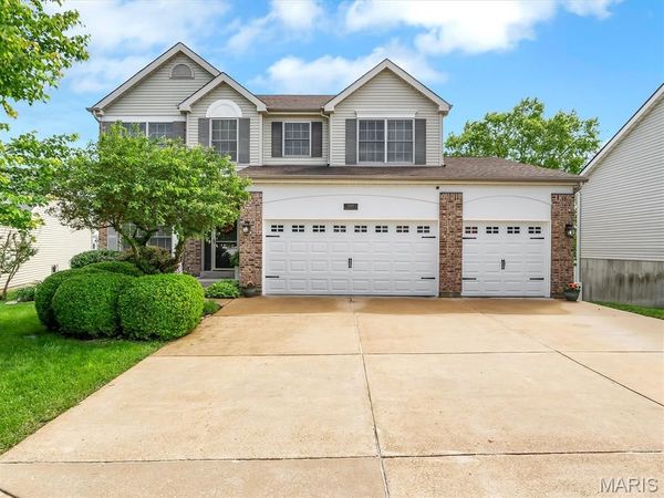6110 Timberline Place Court, St Louis, MO 63128