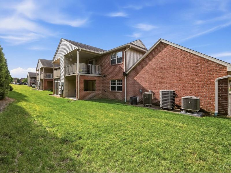 10512 West Road, Unit 34, Harrison, OH 45030 Photo 32