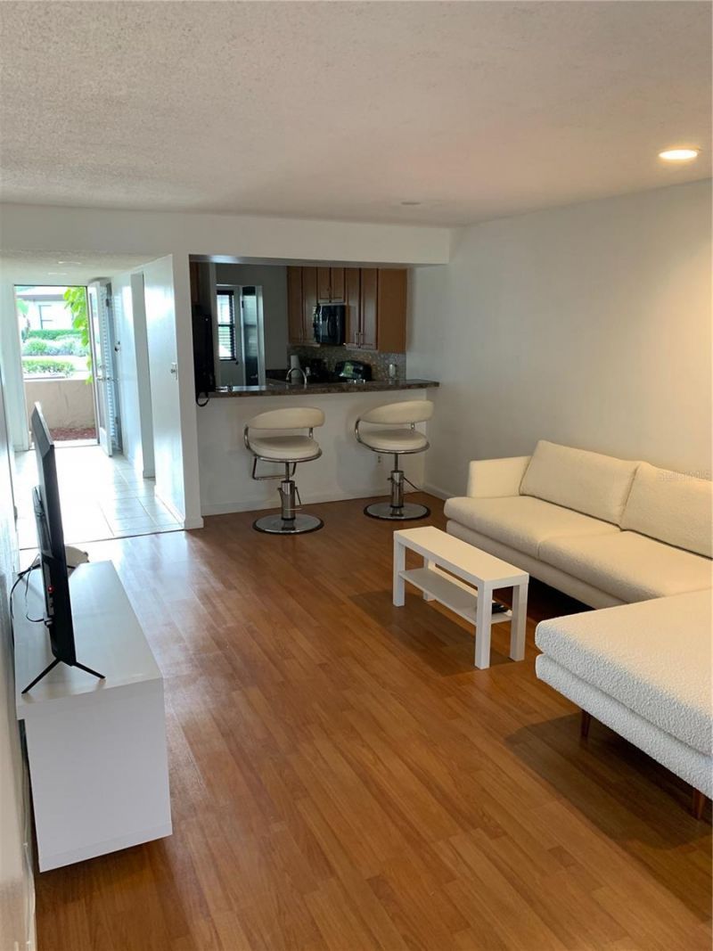 2840 Plaza Terrace Drive, Unit 2840, Orlando, FL 32803 Photo