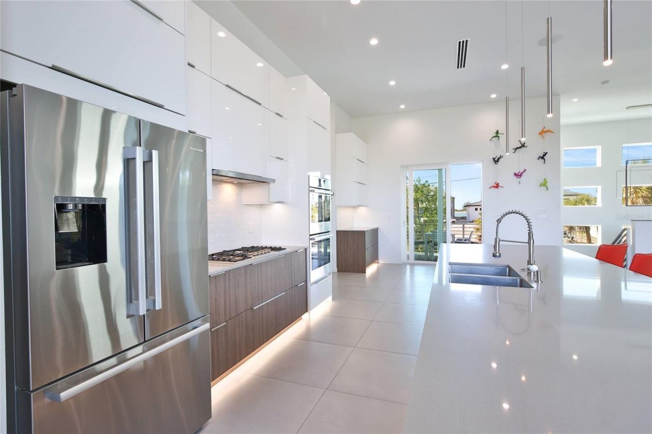 3939 Higel Avenue, Sarasota, FL 34242 Photo