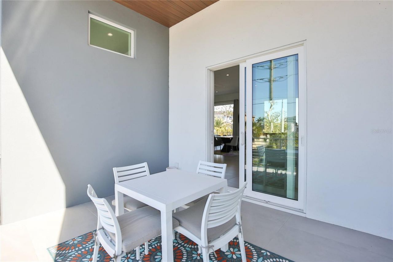 3939 Higel Avenue, Sarasota, FL 34242 Photo