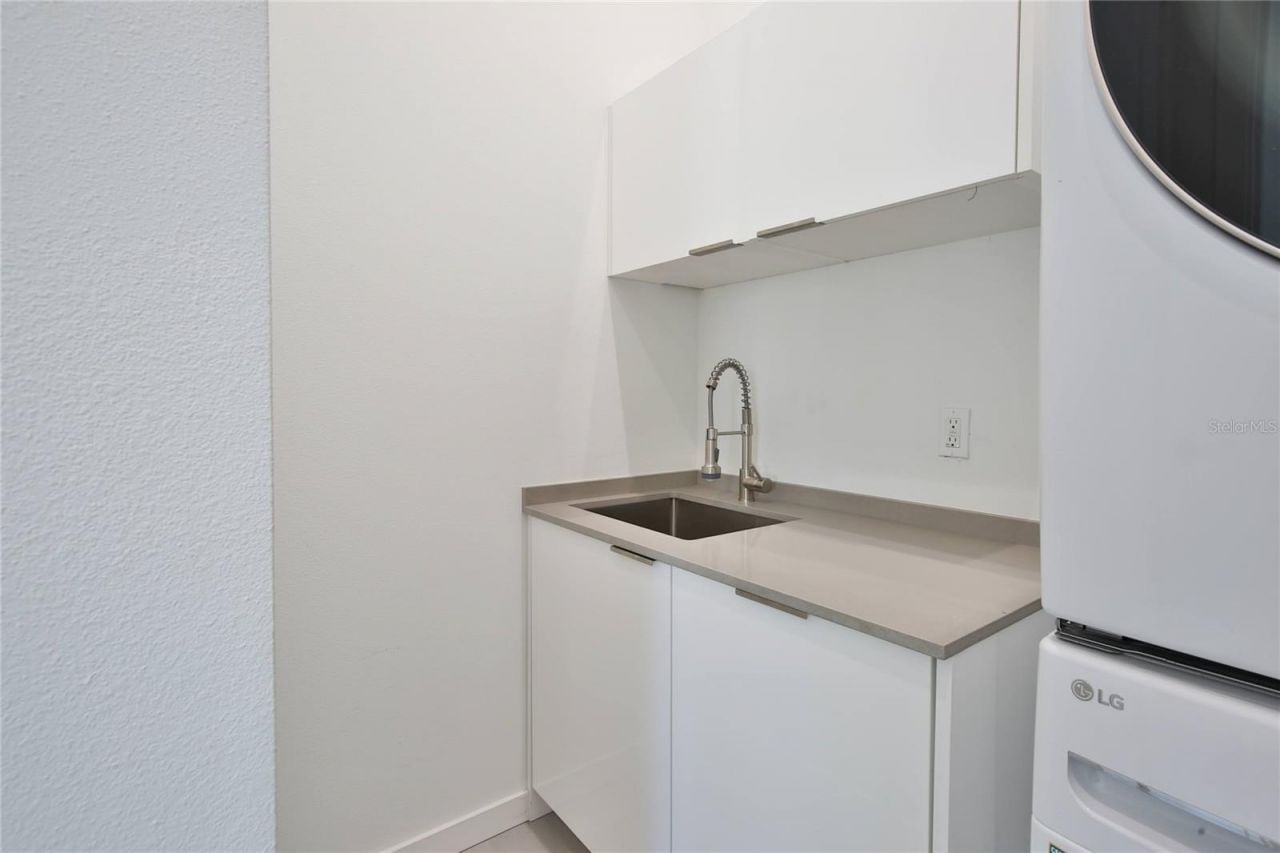 3939 Higel Avenue, Sarasota, FL 34242 Photo