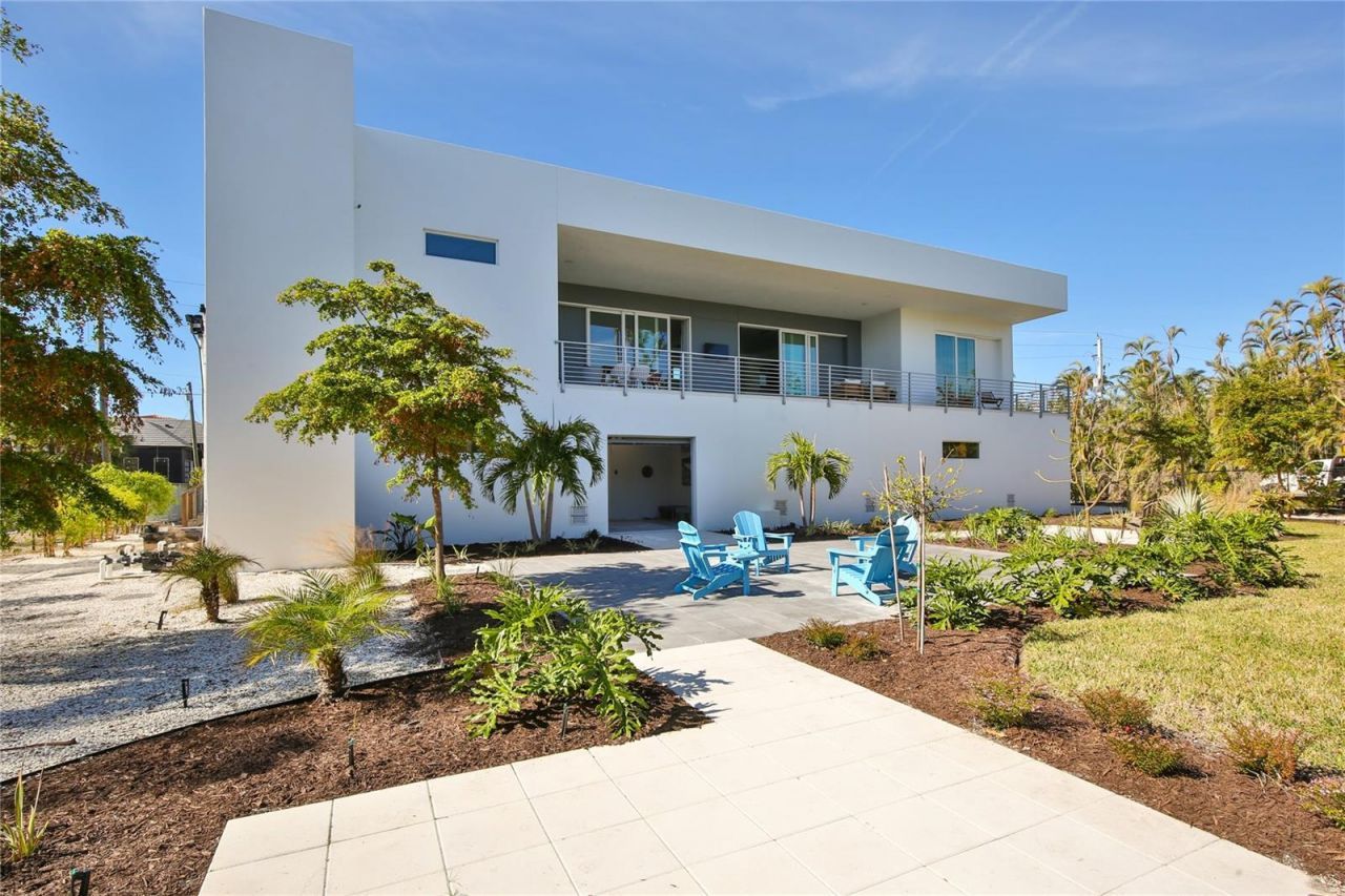 3939 Higel Avenue, Sarasota, FL 34242 Photo