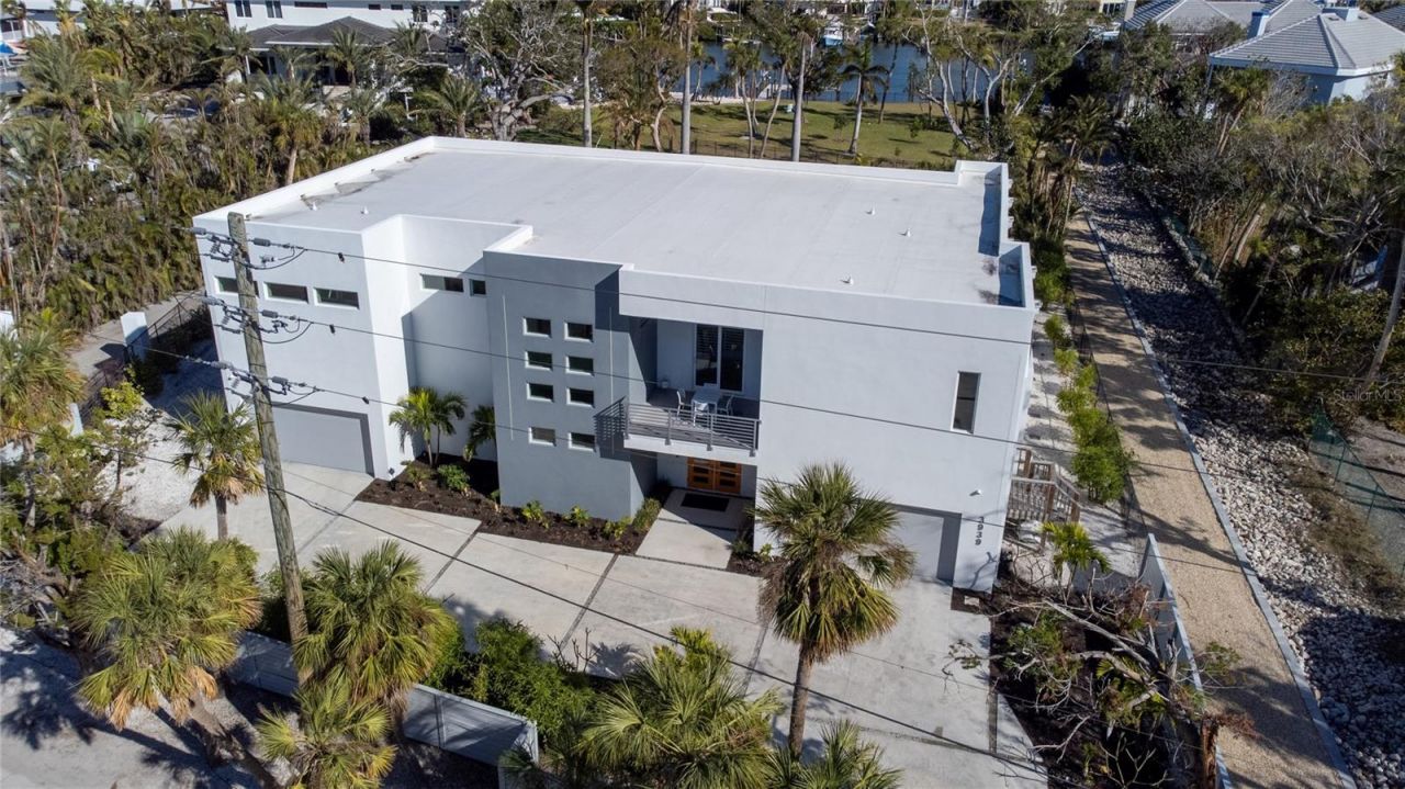 3939 Higel Avenue, Sarasota, FL 34242 Photo