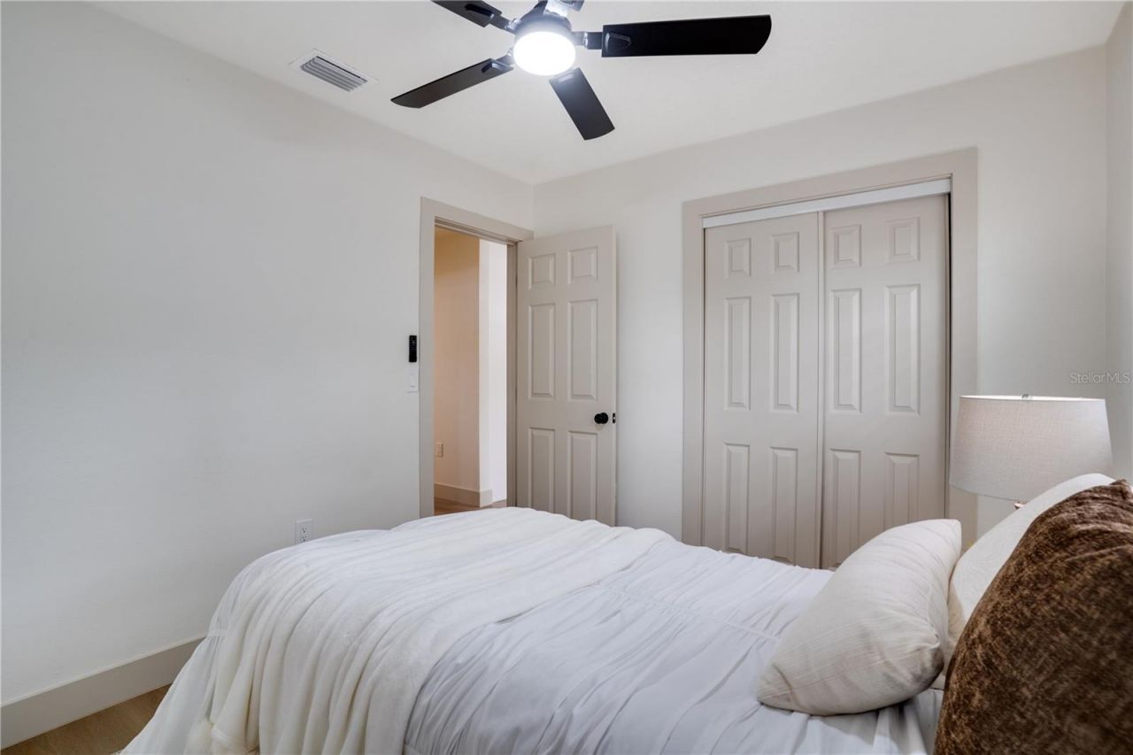 1950 75th Street N, Saint Petersburg, FL 33710 Photo