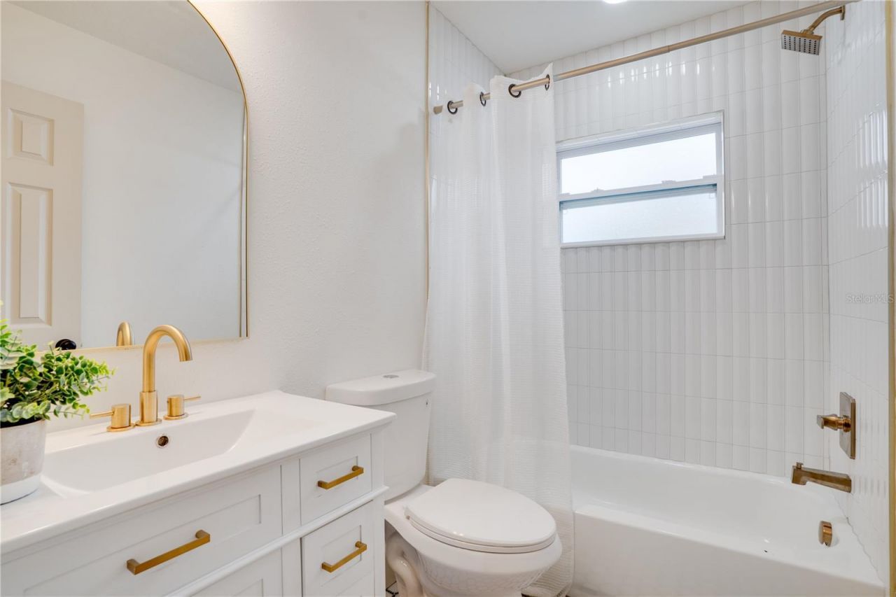 1950 75th Street N, Saint Petersburg, FL 33710 Photo