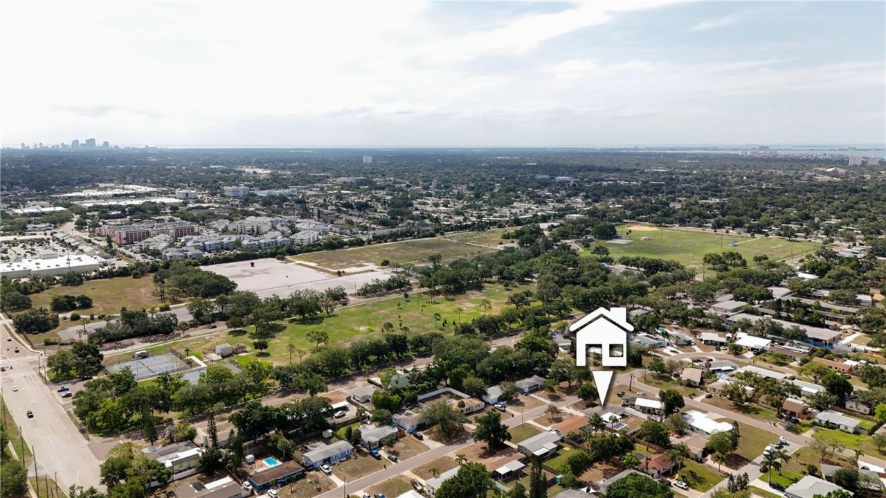 1950 75th Street N, Saint Petersburg, FL 33710 Photo