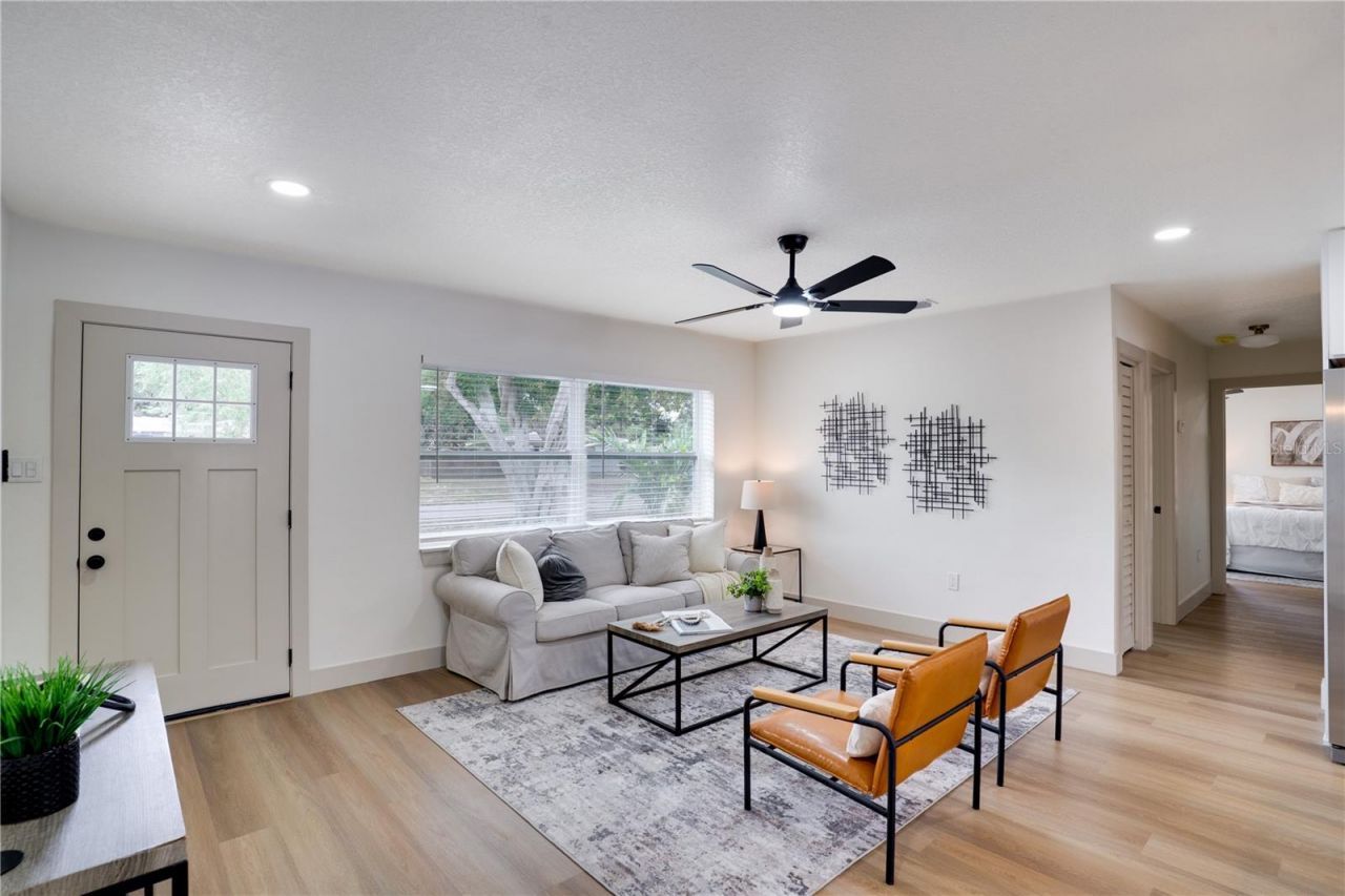 1950 75th Street N, Saint Petersburg, FL 33710 Photo