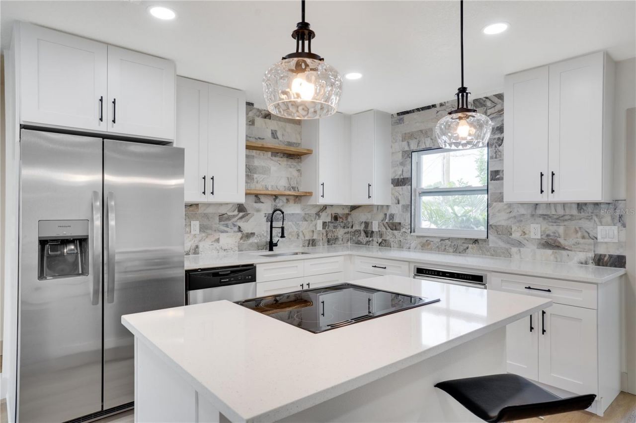 1950 75th Street N, Saint Petersburg, FL 33710 Photo
