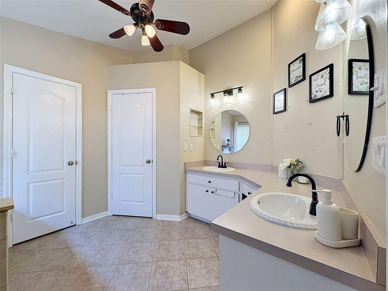 26714 Middleground Loop , Wesley Chapel, FL 33544 Photo