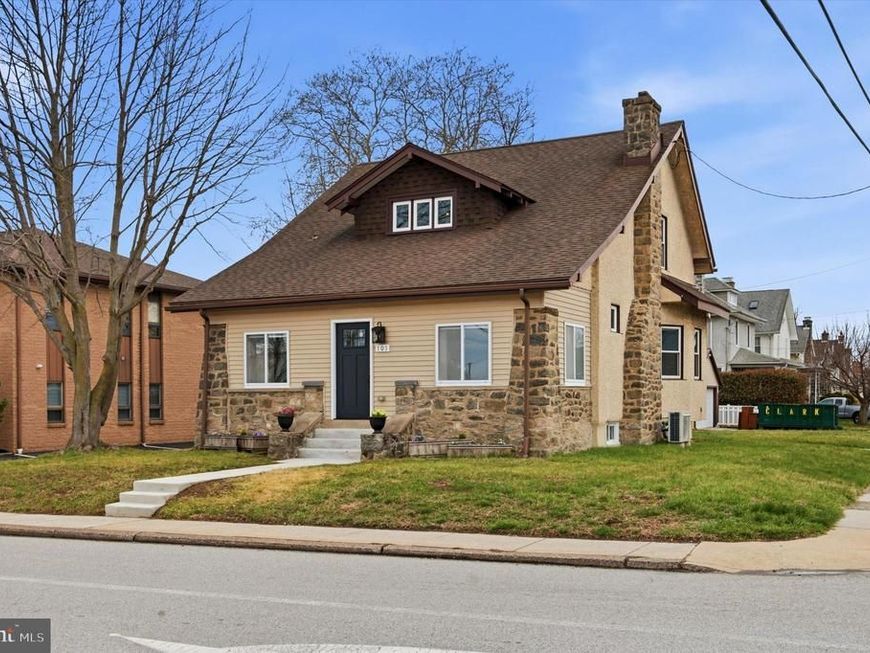 101 N Eagle Road, Unit 2, Havertown, PA 19083 Main Photo