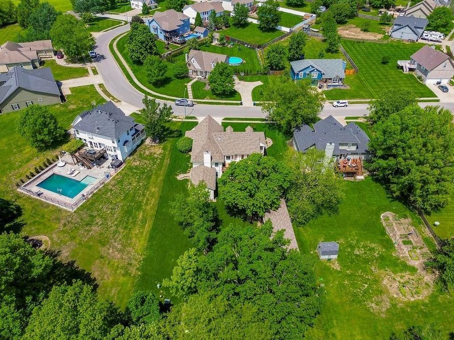 Property Image 39