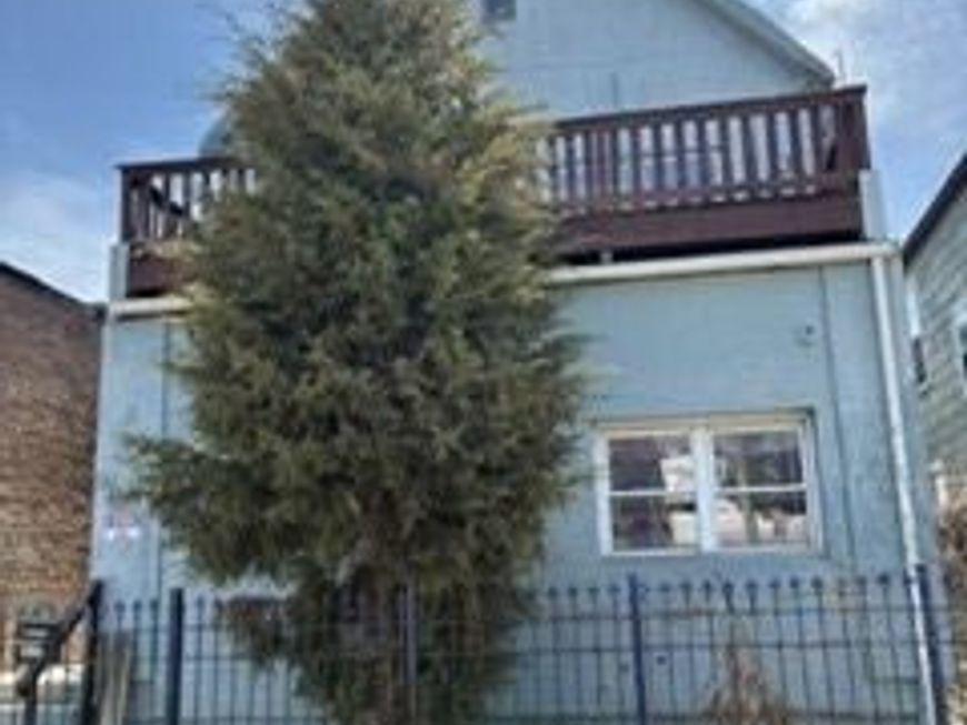 Main Photo