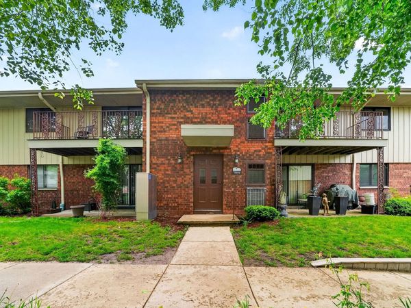 6403 Bridge Road, Unit 202, Madison, WI 53713