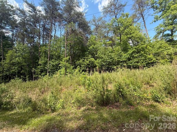 124 Sanford Court , Troy, NC 27371